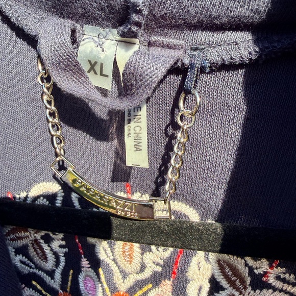 Paparazzi by BIZ Dark Blue Cardigan with Colorful Embroidery - Picture 4 of 12